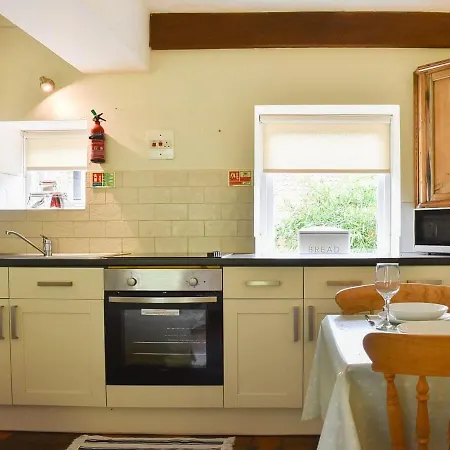 Rosedale - W43154 Glaisdale